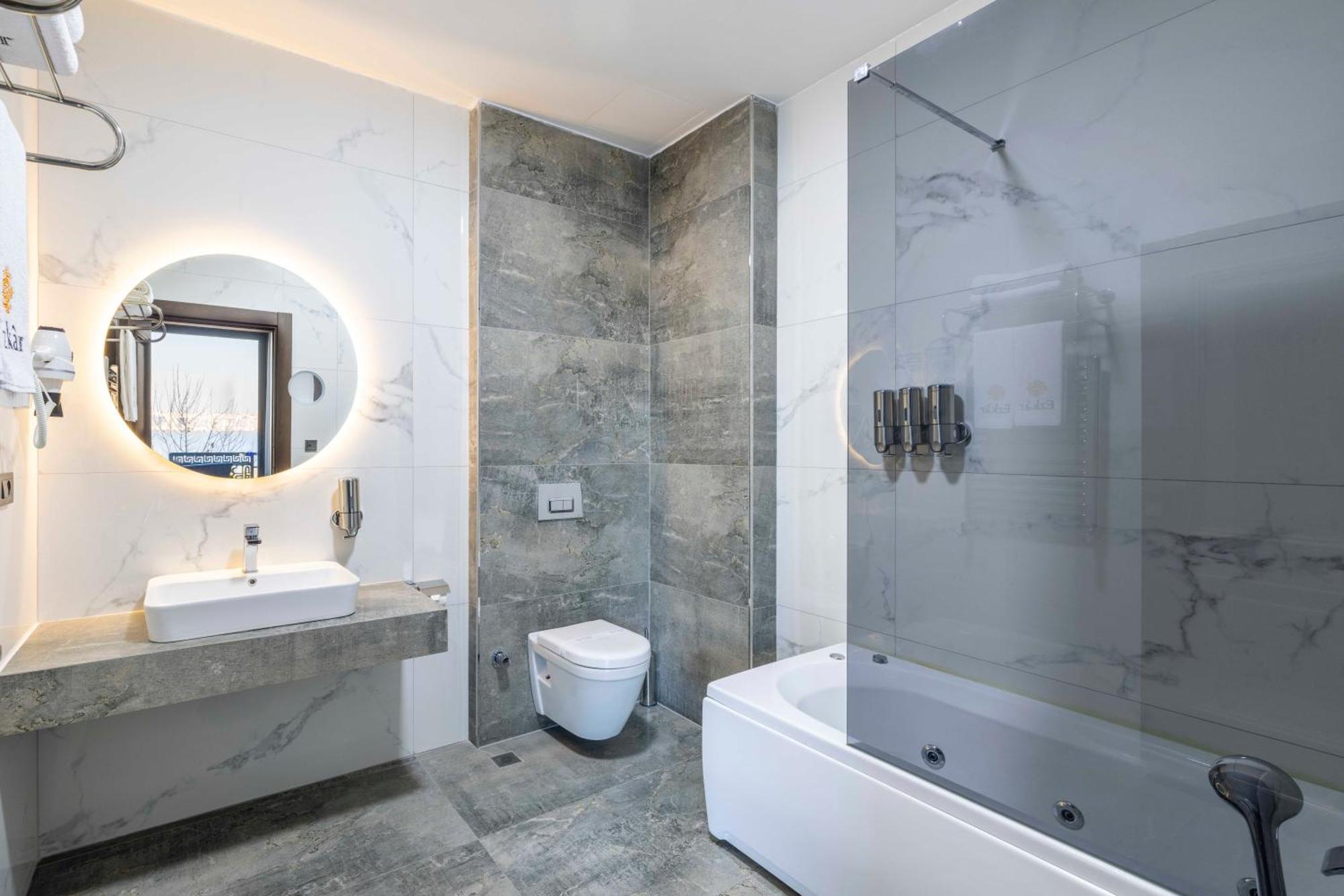 Ezkar Bathonea Art Istanbul Hotel Extérieur photo