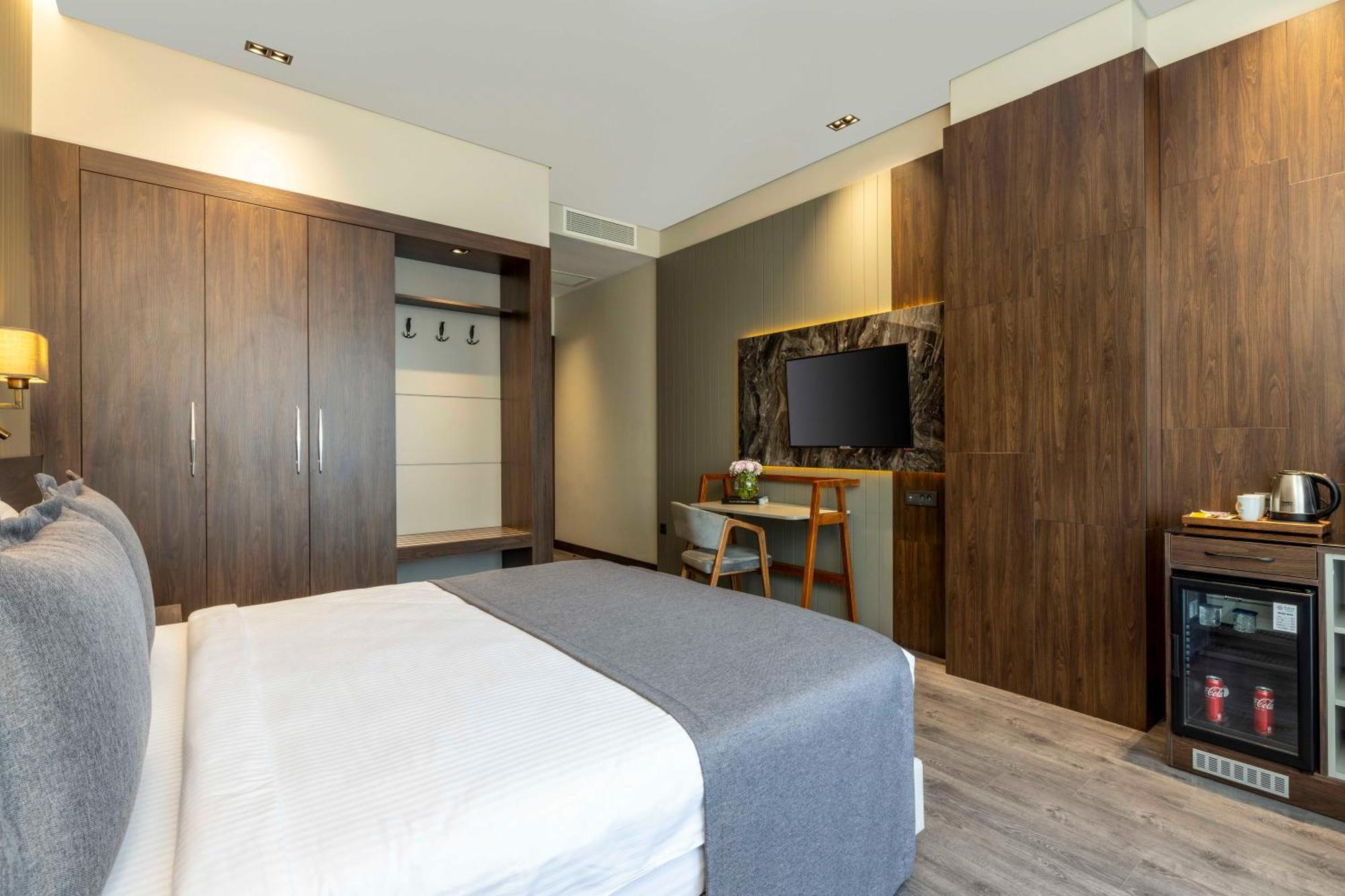 Ezkar Bathonea Art Istanbul Hotel Extérieur photo