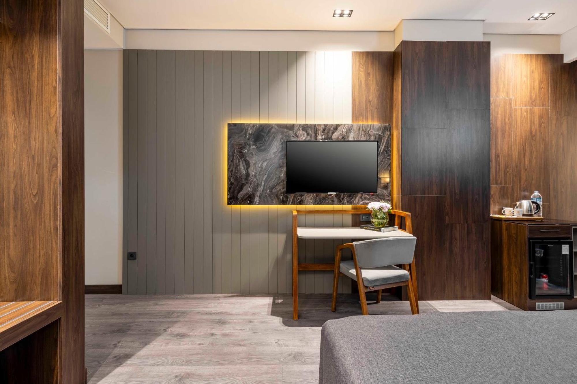 Ezkar Bathonea Art Istanbul Hotel Extérieur photo